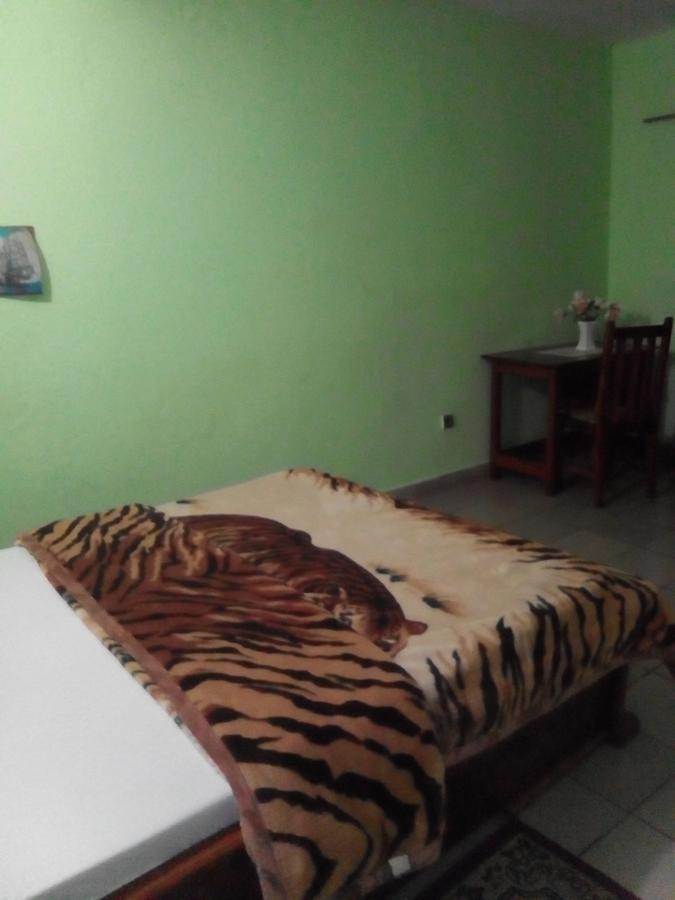 Hotel Kdv Bonaberi Exterior photo